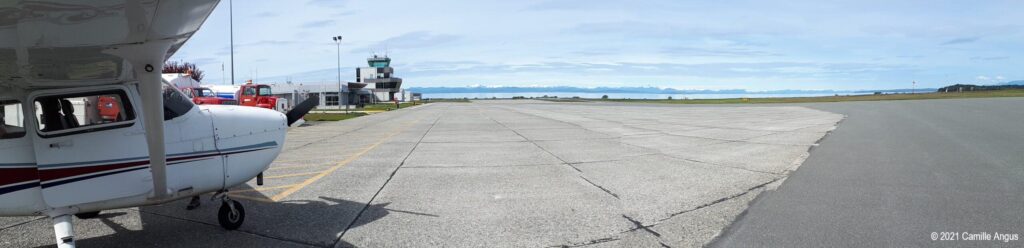 Panorama view of refueling a Cessna 172 at Port Hardy (CYZT)